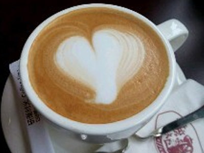 三合一速溶咖啡的热量是现磨咖啡的20倍